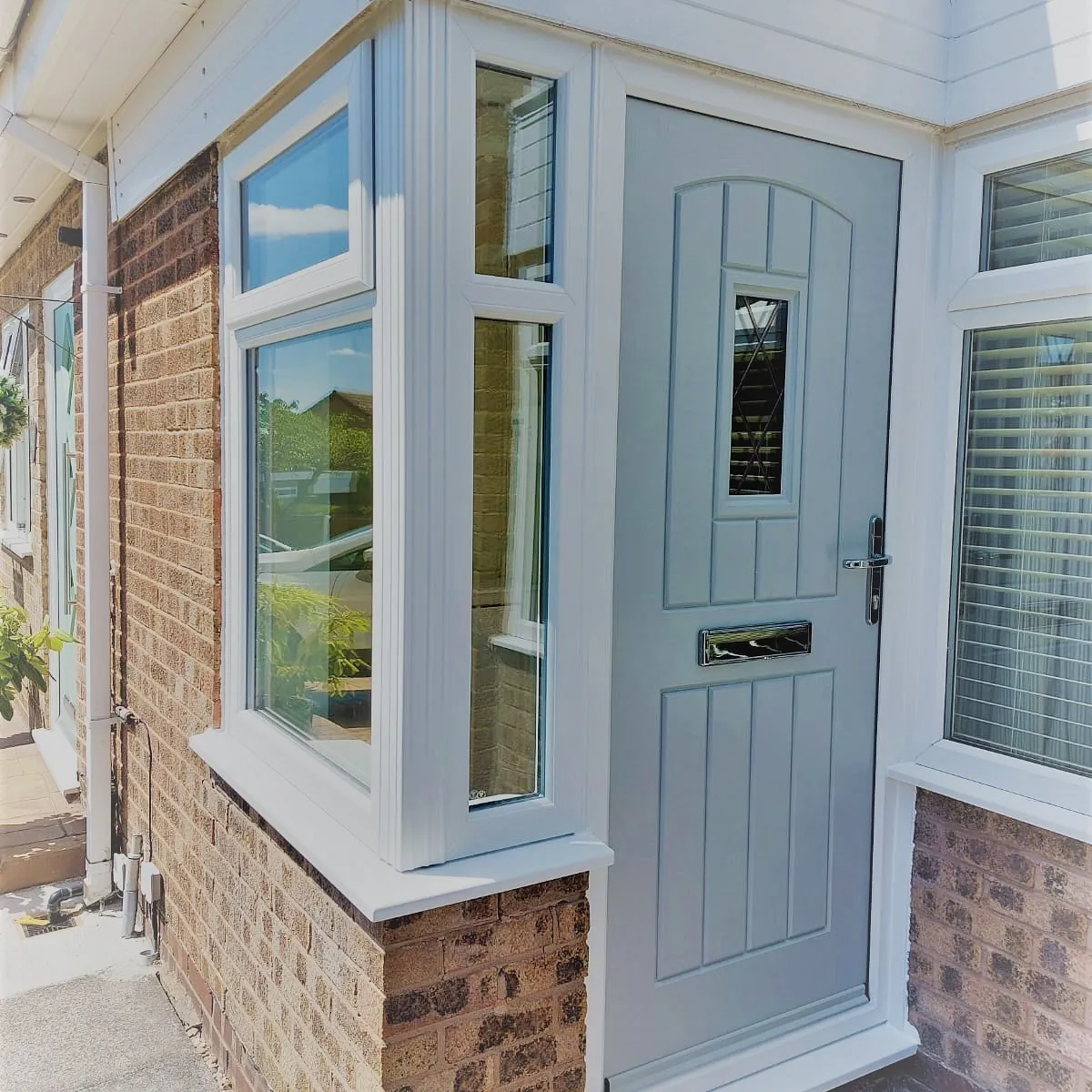 Grey/Green Door